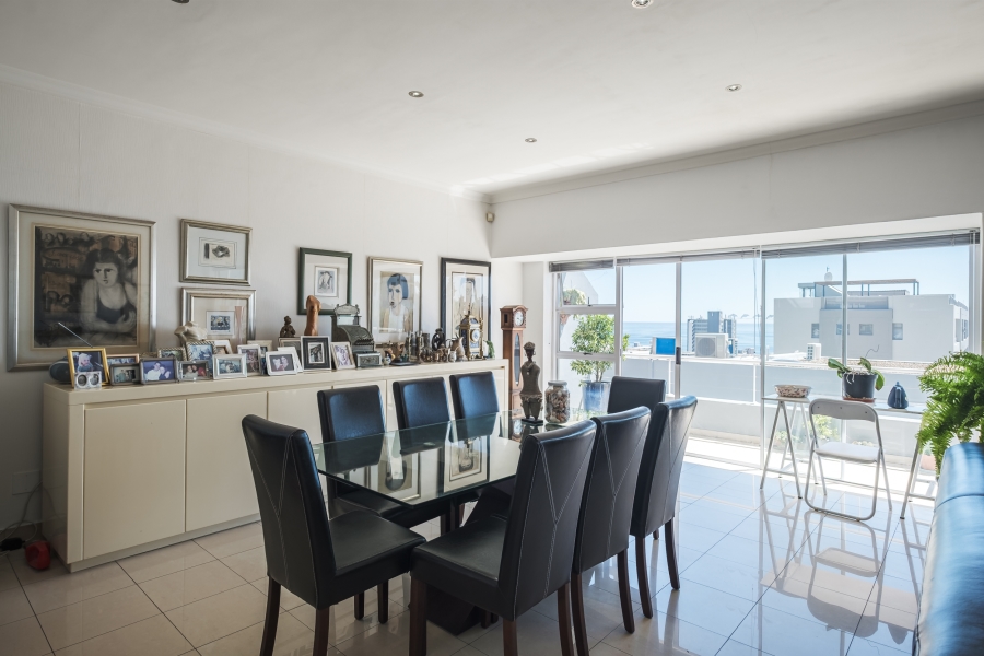 3 Bedroom Property for Sale in Sea Point Western Cape